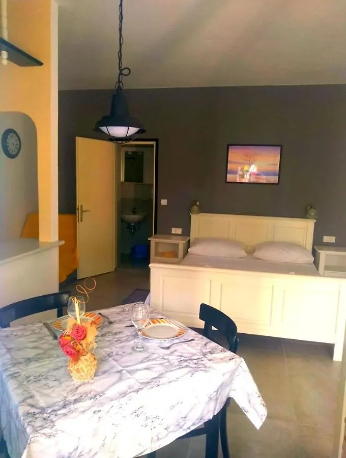 Apartments Mare - Sunny Island Rab Kampor